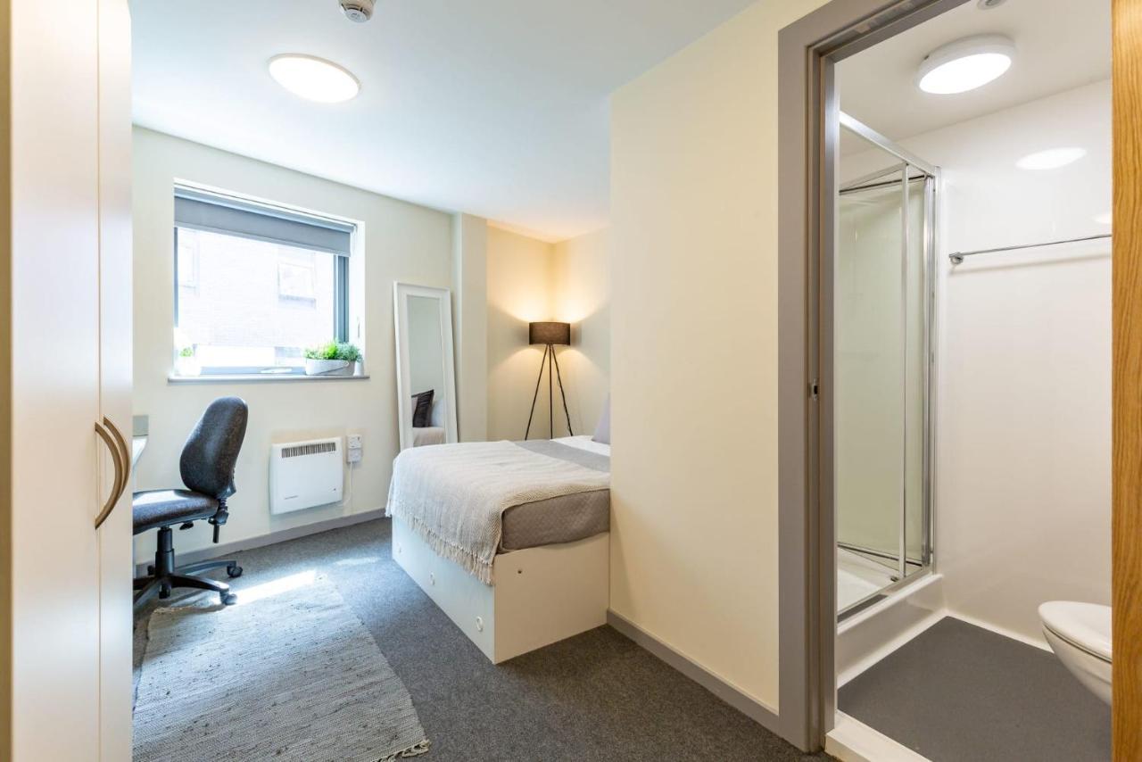 Bryson Court In Newcastle Apartment Exterior photo